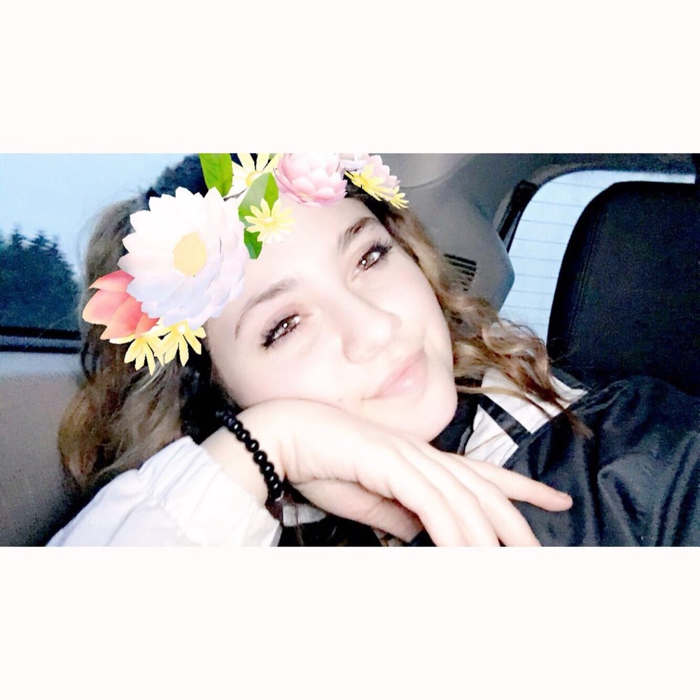 Meet your Posher, Hannah